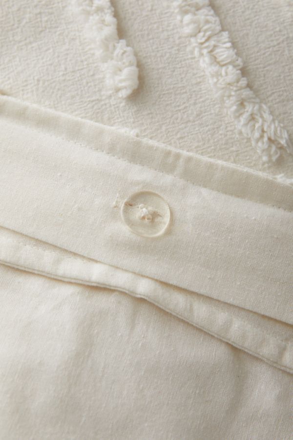 Slide View: 5: Rose Tufted Duvet Cover