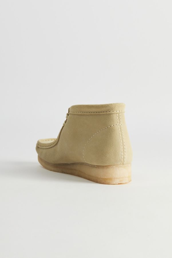 Slide View: 3: Clarks Men's Wallabee Core Boot