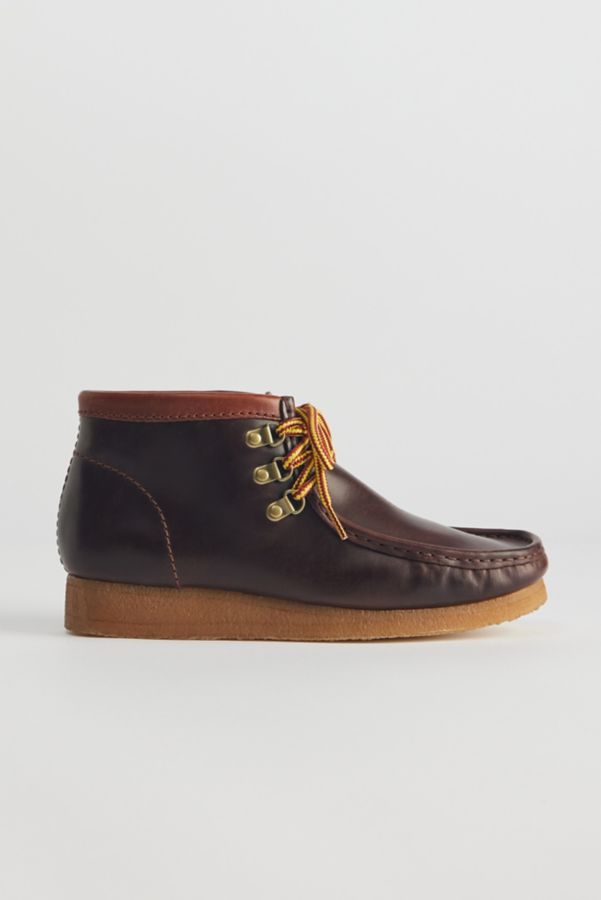 Slide View: 1: Clarks Wallaboot Hiker Boot