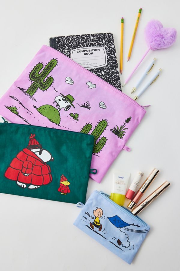 Slide View: 2: BAGGU X Peanuts Go Pouch Set