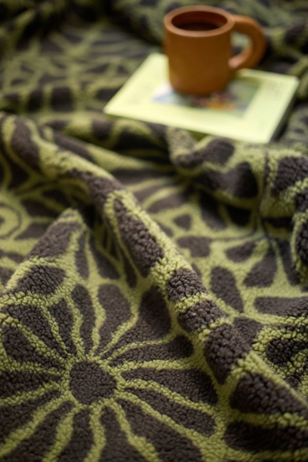 Slide View: 2: Parks Project Wildflower Fleece Throw Blanket