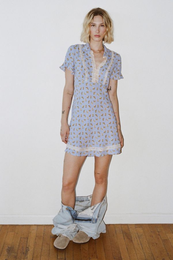 Slide View: 4: Kimchi Blue Leah Lace-Inset Mini Dress