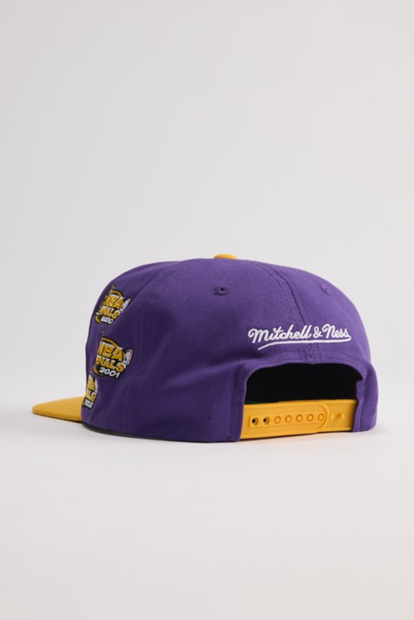 Slide View: 3: Mitchell & Ness NBA Los Angeles Lakers Arched Finals Hat