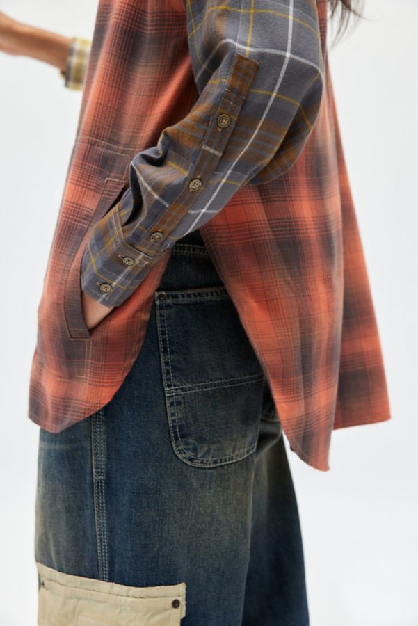 Slide View: 3: BDG Rick Spliced Boyfriend Flannel Shirt