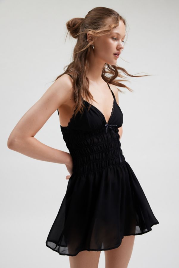 Slide View: 1: Motel Axely Ruched Mini Dress