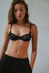 Thumbnail View 1: Soutien-gorge à Armature en Dentelle Transparente Karlie Secret Garden Out From Under