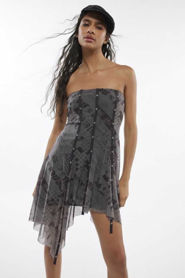 Slide View: 1: Silence + Noise Quincey Strapless Mesh Mini Dress