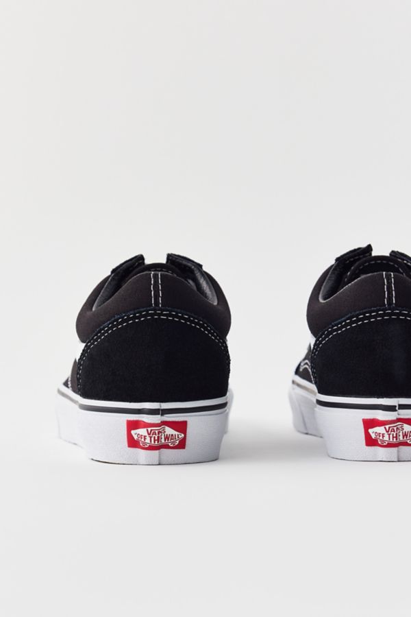 Slide View: 3: Vans Women's Old Skool Sneaker