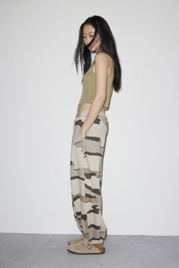 Slide View: 4: Pantalon de Jogging Brenda Camo Out From Under