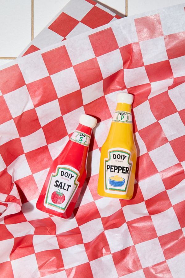 Slide View: 1: DOIY Corner Shop Salt & Pepper Shaker Set