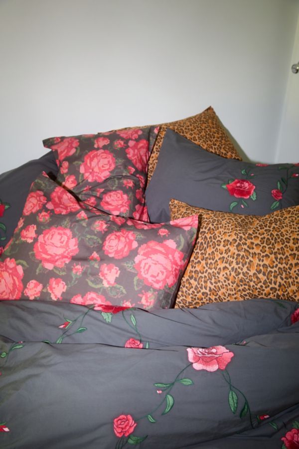 Slide View: 1: Lana Rose Breezy Cotton Percale Sham Set