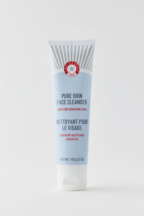 Slide View: 2: First Aid Beauty Pure Skin Face Cleanser