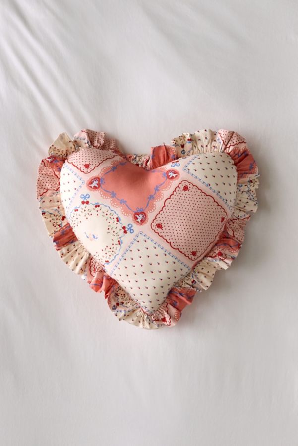 Slide View: 2: Ruffle Heart Cotton Throw Pillow