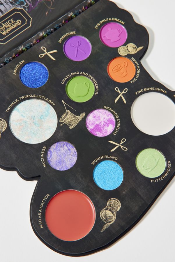 Slide View: 3: Palette de Maquillage Revolution Beauty X Alice au Pays des Merveilles Chapelier Fou