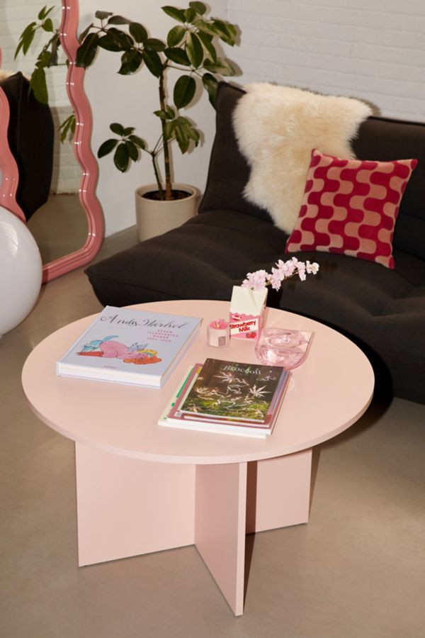 Slide View: 1: Phoebe Coffee Table