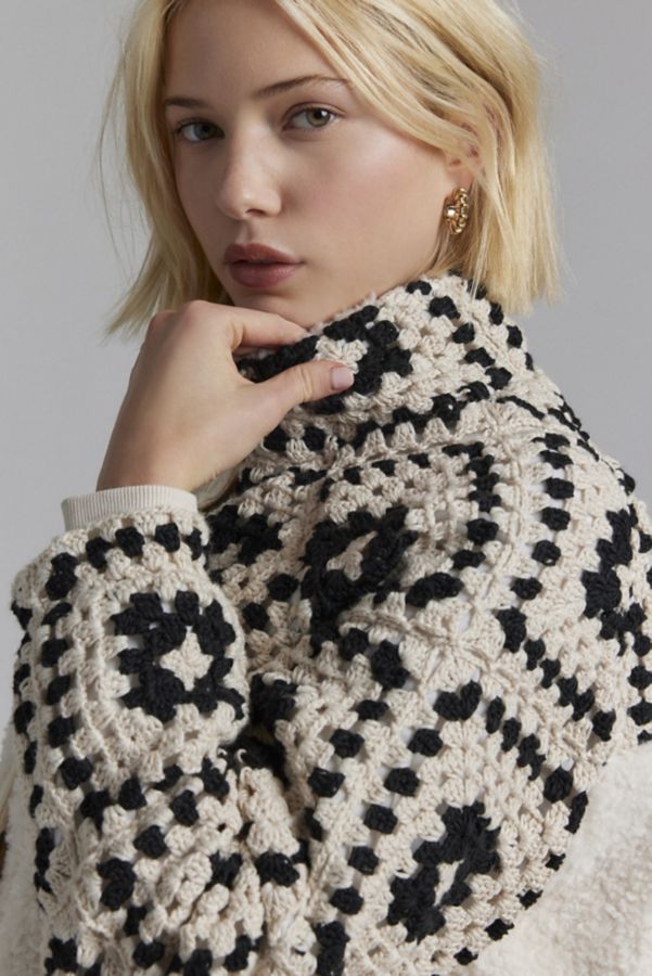 Slide View: 3: BLANKNYC Carried Away Crochet + Fleece Jacket