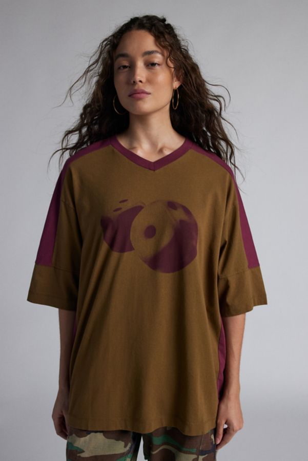 Slide View: 1: Dice Oversized V-Neck Jersey Graphic Tee