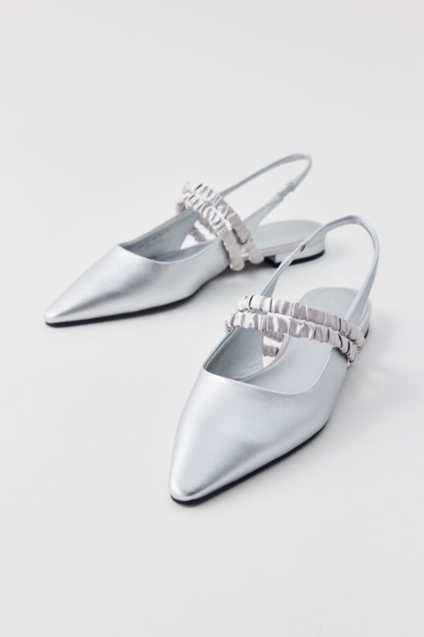 Slide View: 2: Charles & Keith Scrunchie Slingback Mule