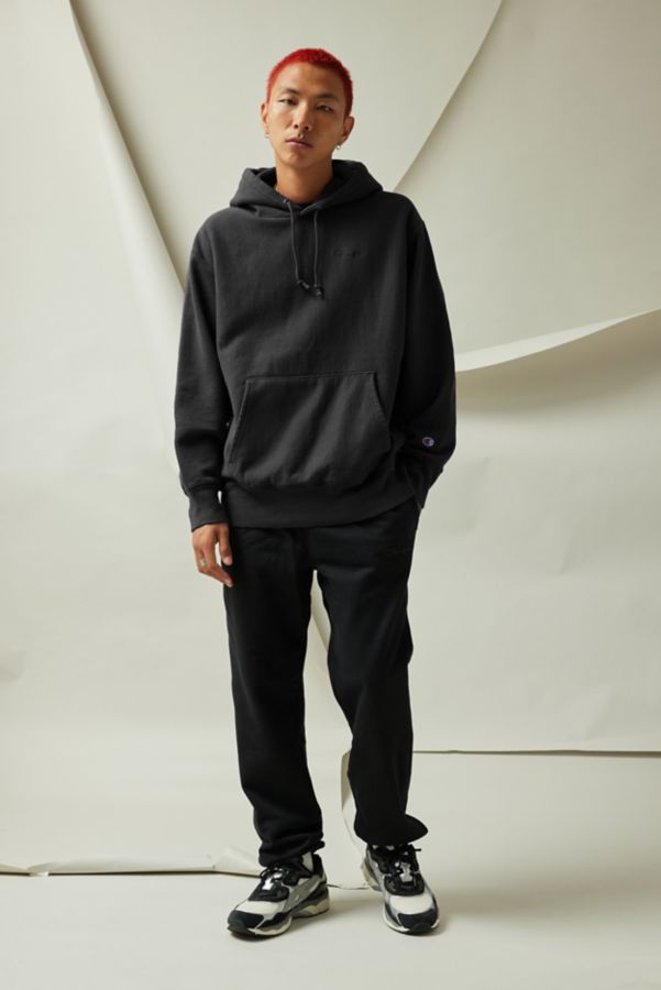 Slide View: 4: Champion UO Exclusive Arena Reverse Weave Hoodie Sweatshirt