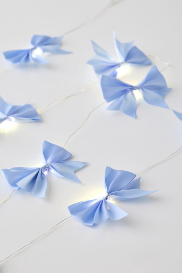 Slide View: 1: Bow String Lights