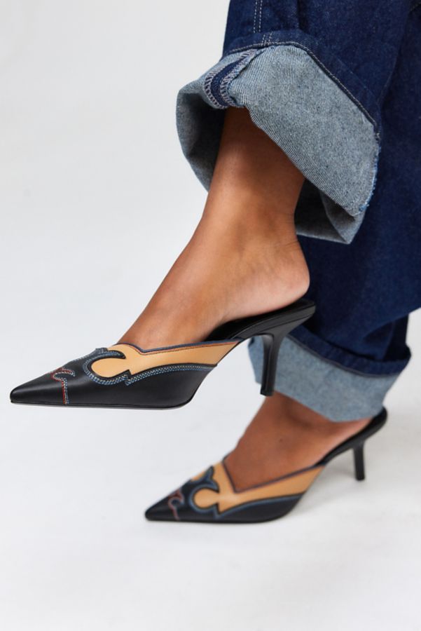 Slide View: 1: Steve Madden Thorin Pointed Toe Mule