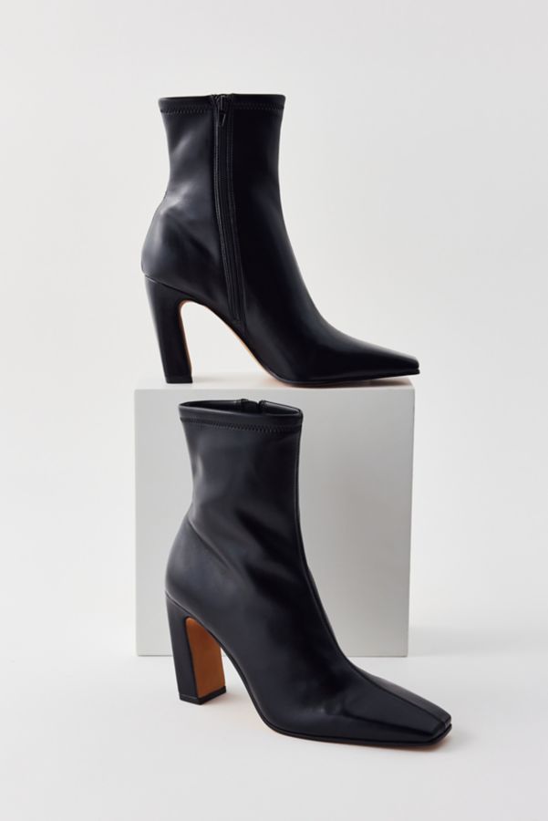 Slide View: 2: Steve Madden Vinka Ankle Boot