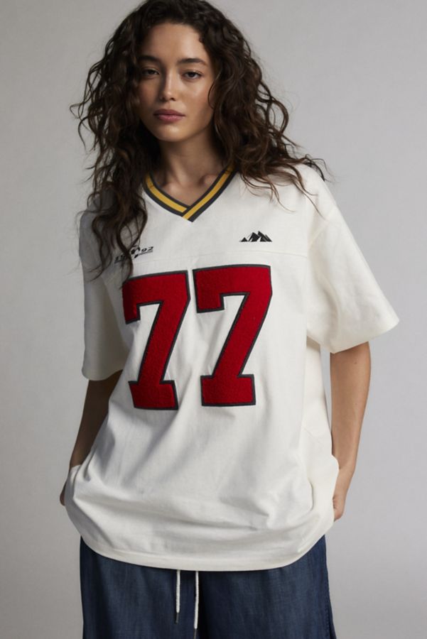 Slide View: 1: Cairo Oversized V-Neck Jersey Tee