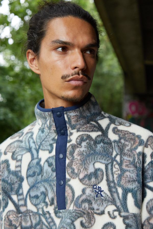 Slide View: 2: Ayker Ornate Fleece Jacket