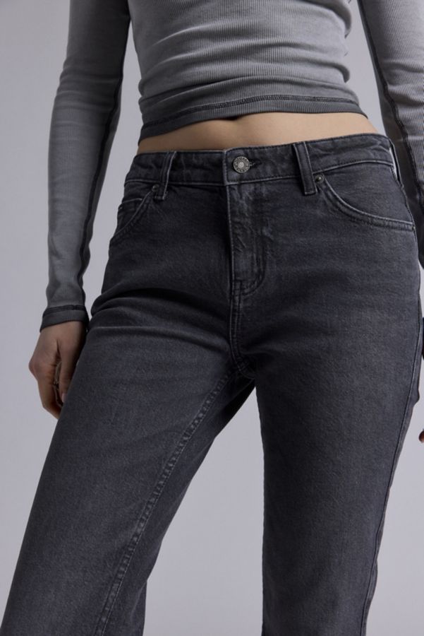 Slide View: 4: GUESS JEANS G09 Mid-Rise Bootcut Jean