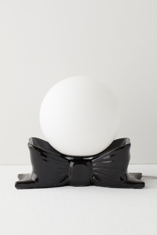 Slide View: 3: Bow Globe Table Lamp