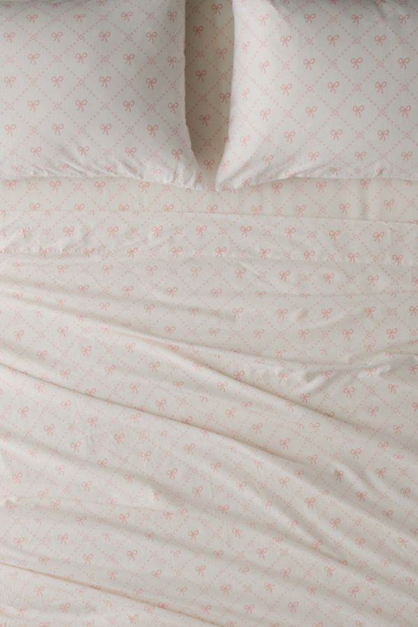 Slide View: 1: Eloise Bow Core Sheet Set