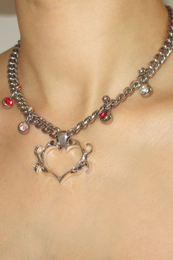 Slide View: 1: RIMOR The Pierced Selma Heart Chain Necklace