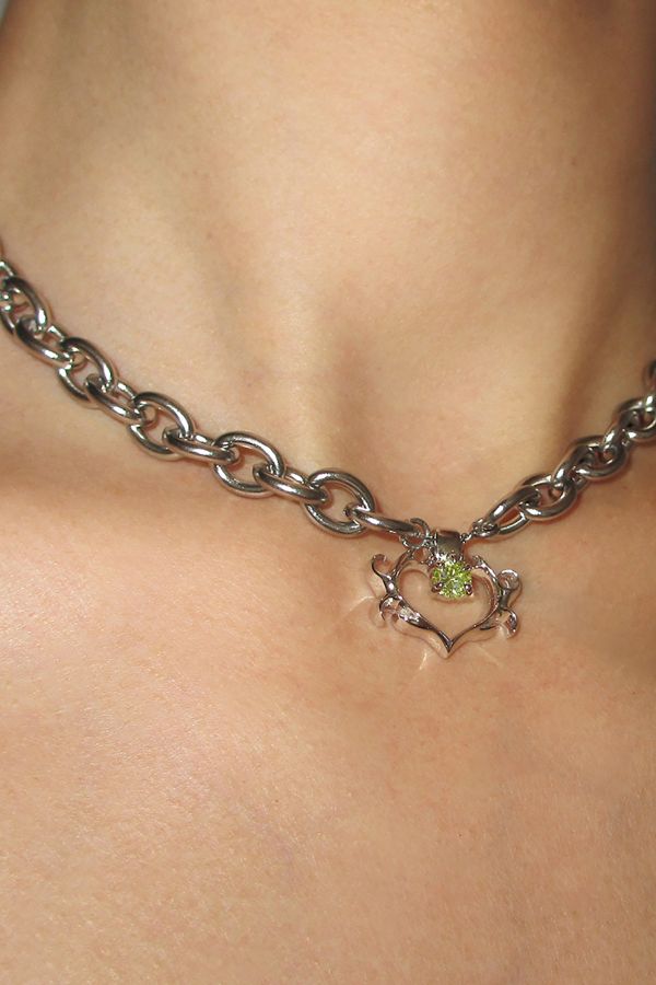 Slide View: 2: RIMOR The Selma Heart Chain Choker