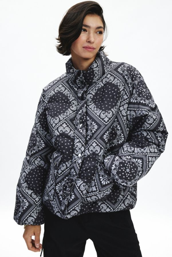 Slide View: 3: BDG Ola Patchwork Printed Puffer Jacket