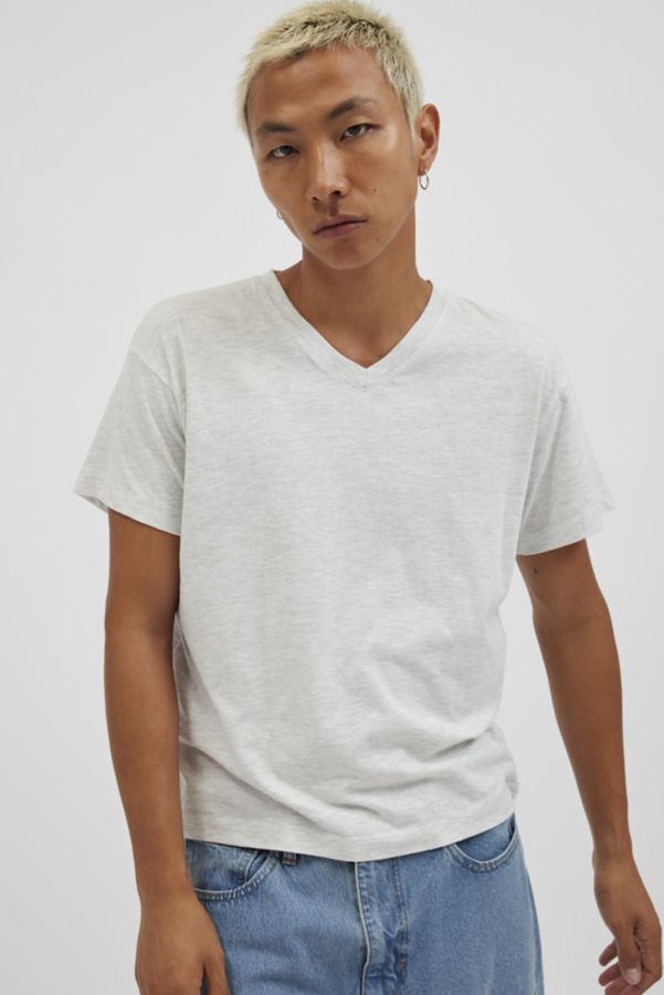 Slide View: 1: BDG Easy V-Neck Tee