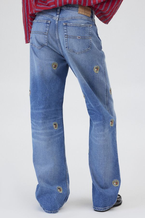 Slide View: 5: Tommy Jeans Betsy Embroidered Crest Logo Mid-Rise Loose Jean