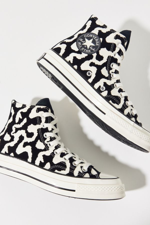 Slide View: 2: Converse Women's Chuck 70 Leopard Print High Top Sneaker