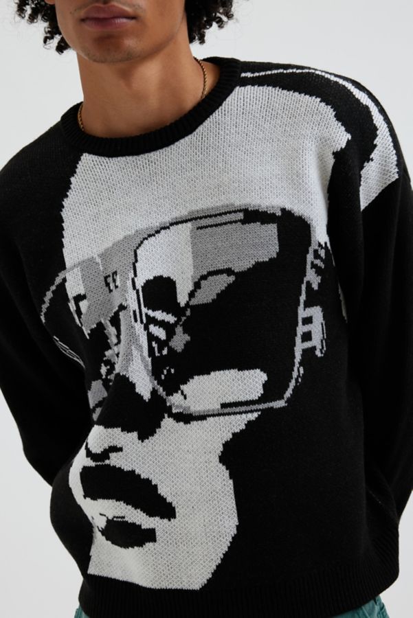 Slide View: 4: UO Omar Graphic Crew Neck Sweater