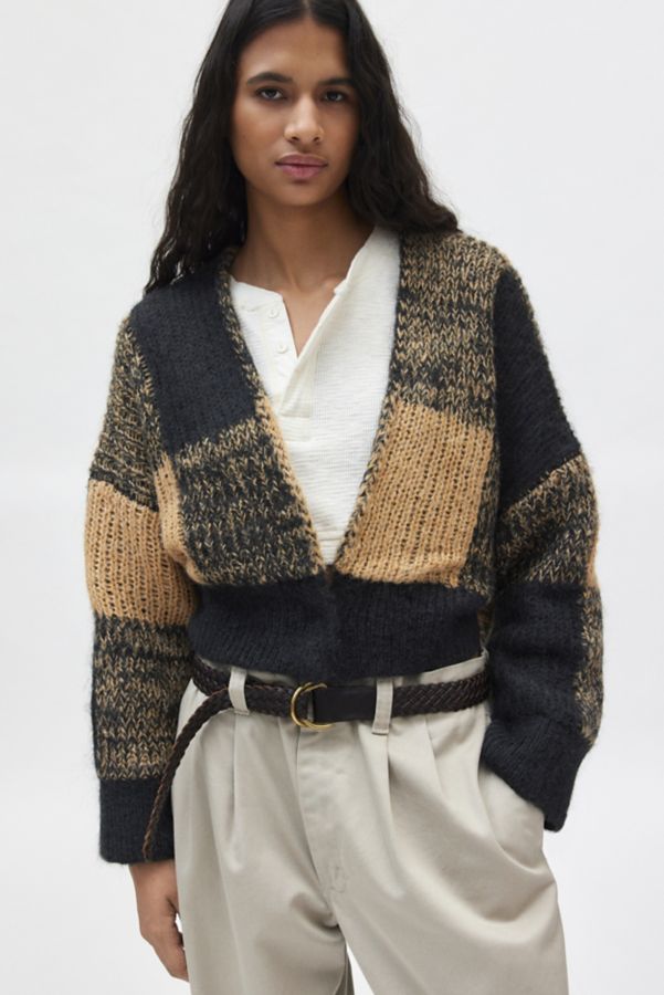 Slide View: 3: BDG Lewis Cardigan