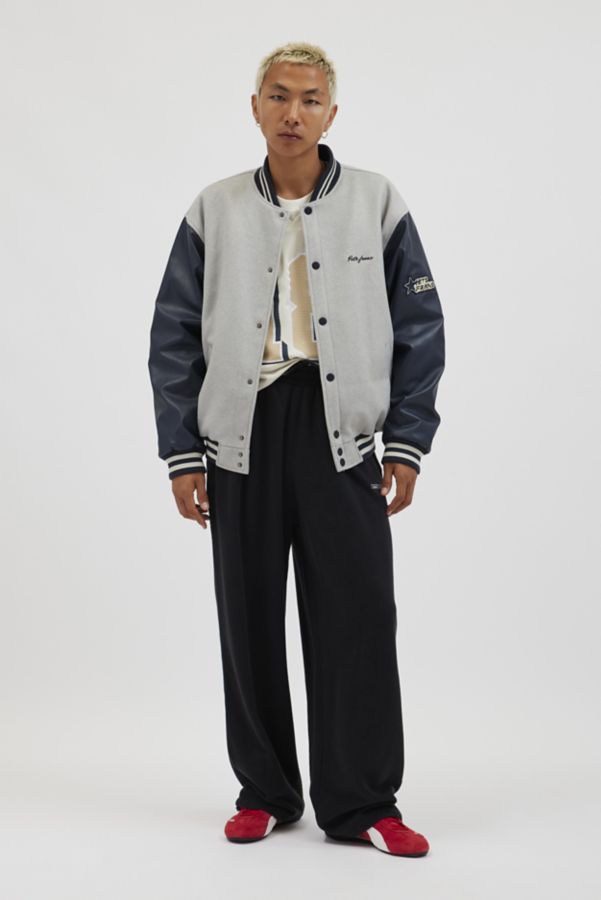 Slide View: 4: iets frans… Collegiate Jacket