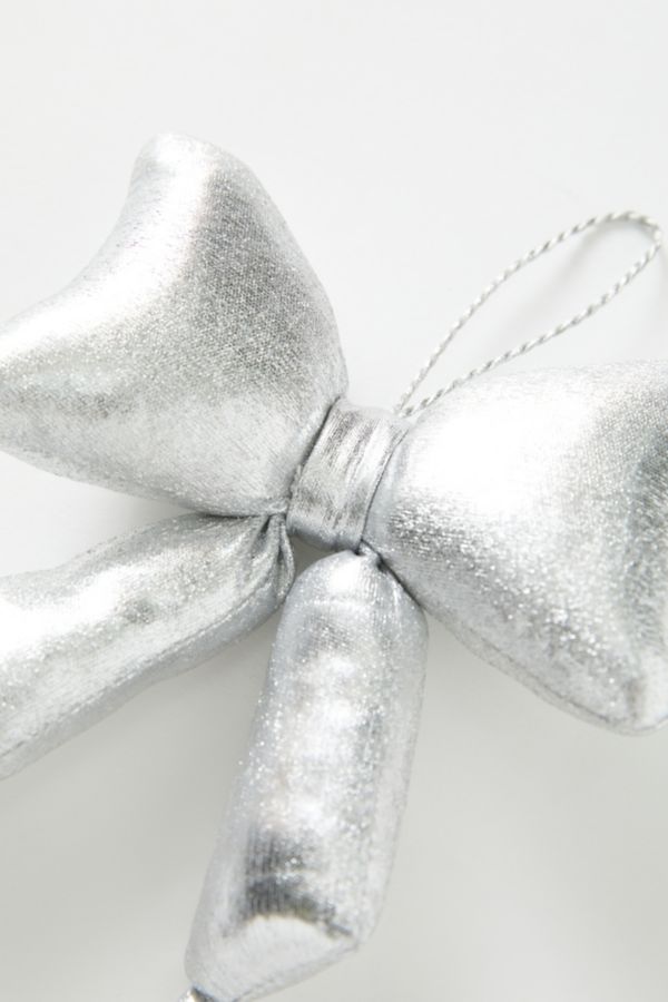 Slide View: 4: Bow Ornament