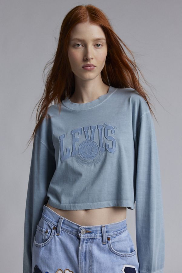 Slide View: 1: Levi’s® Football Varsity Graphic Long Sleeve Cropped Tee