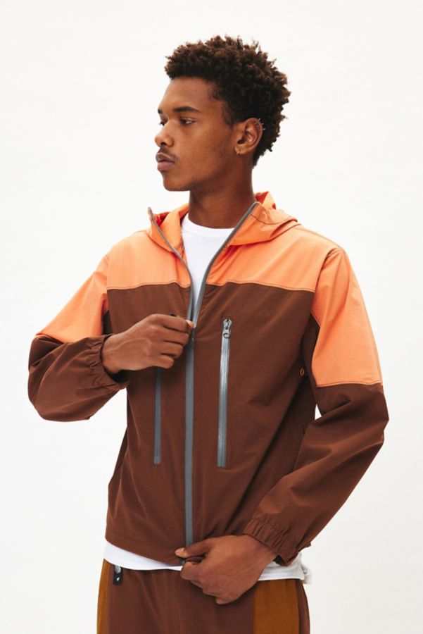 Slide View: 1: Without Wall Zip Technical Trail Jacket