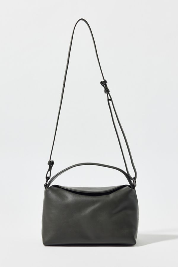 Slide View: 3: HVISK Note Soft Structure Shoulder Bag