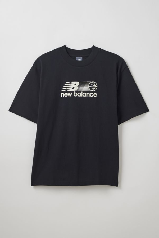 Slide View: 1: New Balance Hoops Graphic Tee