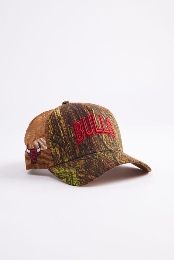 Slide View: 2: New Era NBA Chicago Bulls All-Star Camo Trucker Hat