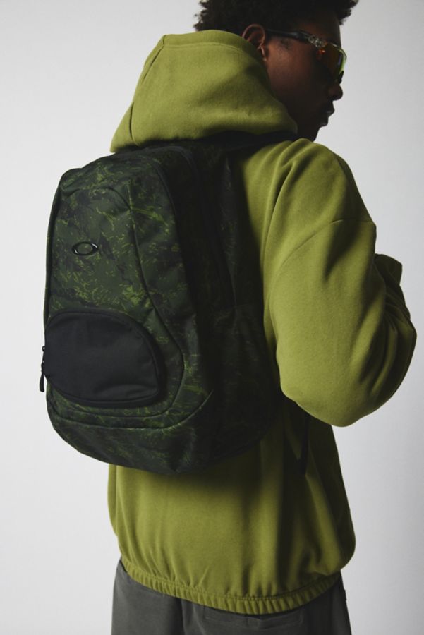 Slide View: 1: Oakley Primer RC Laptop Backpack