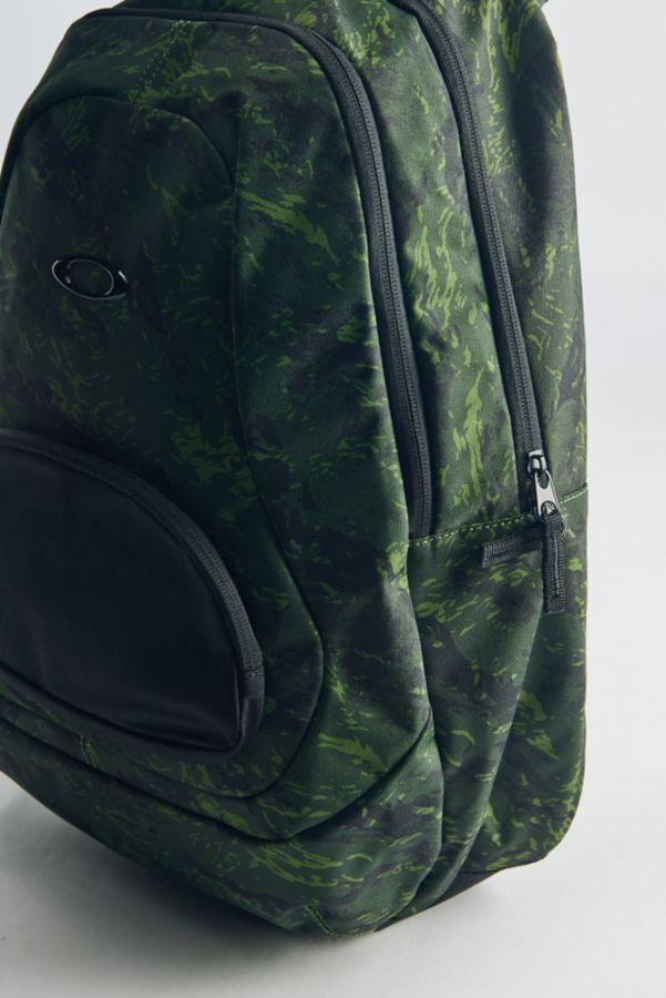 Slide View: 3: Oakley Primer RC Laptop Backpack