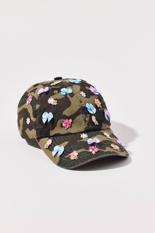 Slide View: 2: Camo Bow Baseball Hat