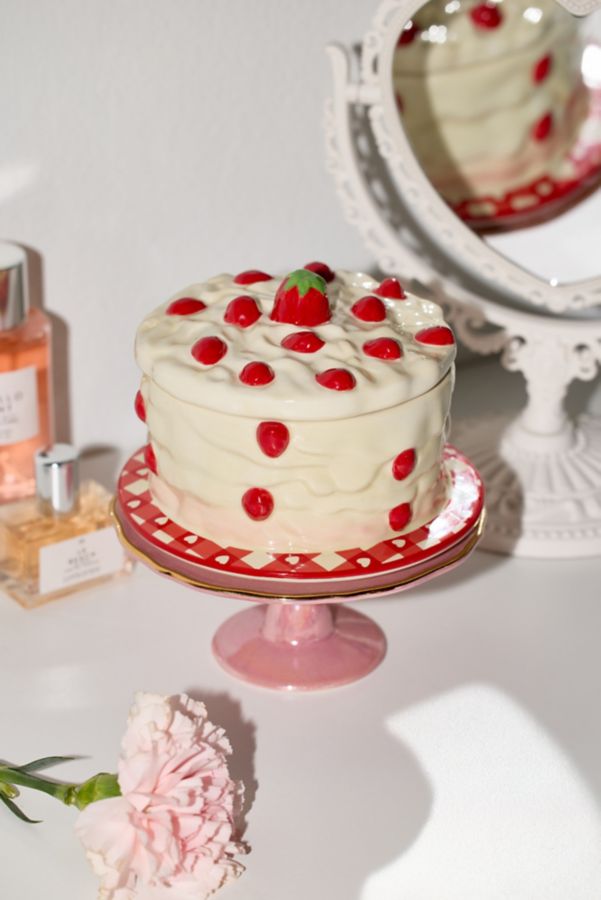 Slide View: 3: Strawberry Shortcake 10 oz Candle